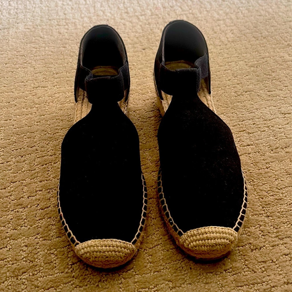 Tory Burch black wedge espadrille - size 10